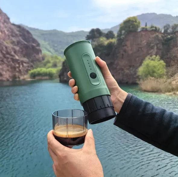Portable Electric Coffee Maker – Brew Anywhere, Anytime